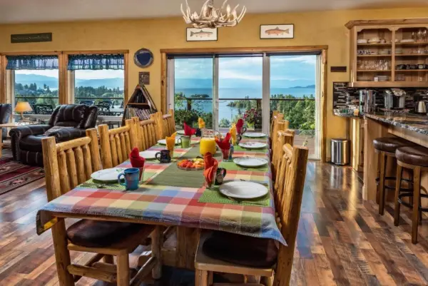 Outlook Inn Bed and Breakfast 8